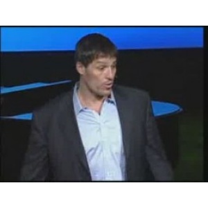 Anthony Robbins – Live on Stage In Japan! 